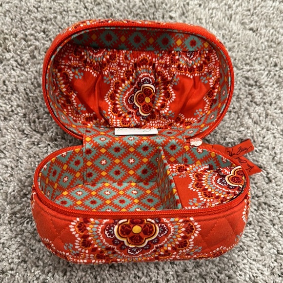 Vera Bradley jewelry case - Picture 2 of 2